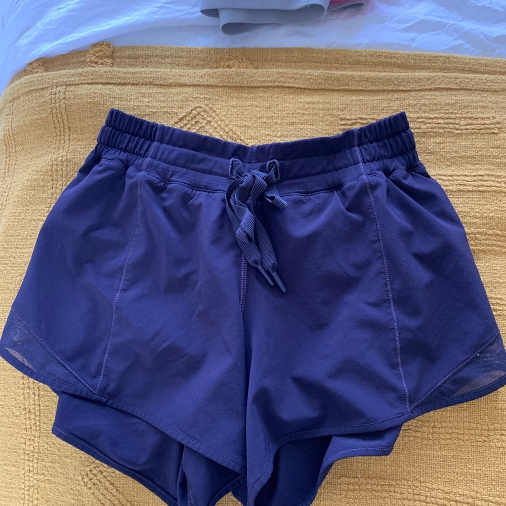 Lululemon hotty hot short